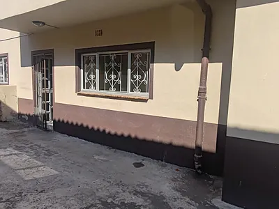 1 Bedroom Apartment To Rent in Chatsworth - feB9.webp