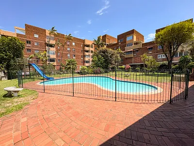 3 Bedroom Apartment To Rent in Durban - xozA.webp