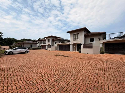 3 Bedroom Townhouse To Rent in Ballito - CTpt.webp
