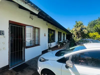 1 Bedroom Apartment To Rent in Durban North - CUzC.webp