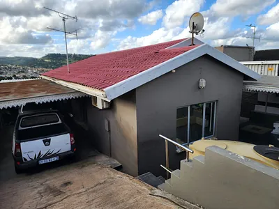 3 Bedroom House For Sale in Phoenix - 8cEj.webp