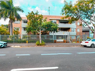 2 Bedroom Apartment To Rent in Durban - LuQX.webp