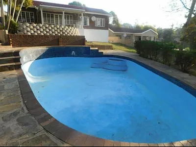 3 Bedroom House For Sale in Queensburgh - ffLx.webp