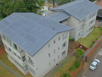 2.5 Bedroom Apartment For Sale in Durban - 9iQb.webp