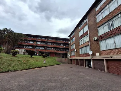 2.5 Bedroom Apartment For Sale in Durban - KxmC.webp