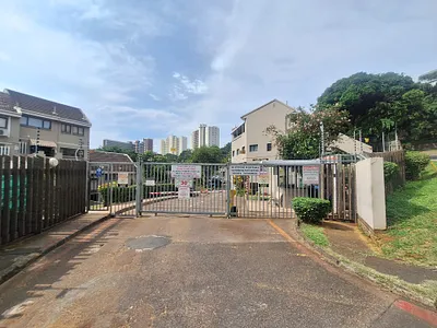 3 Bedroom Apartment To Rent in Durban - Yx2a.webp