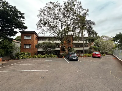 1.5 Bedroom Apartment To Rent in Durban - Owhx.webp