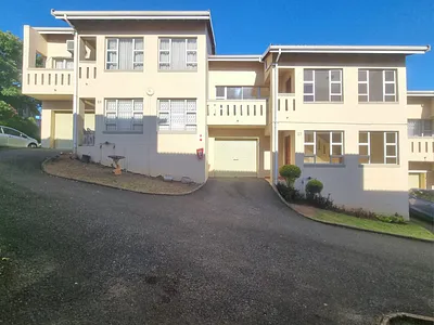 3 Bedroom Townhouse To Rent in Durban - sAsX.webp