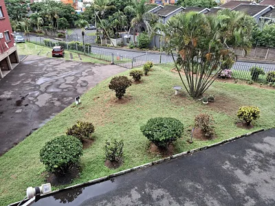 2 Bedroom Apartment For Sale in Durban - zfO0.webp