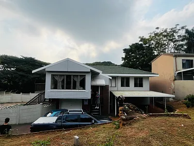 3 Bedroom Apartment To Rent in Durban North - xWBh.webp