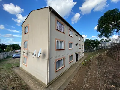 2 Bedroom Apartment For Sale in Durban - 9IT0.webp