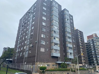 0.5 Bedroom Apartment To Rent in Durban - img