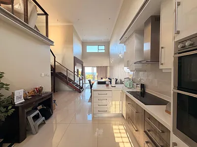5 Bedroom Apartment To Rent in Umhlanga - img