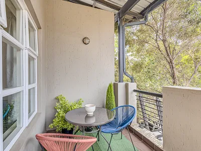1 Bedroom Apartment To Rent in Sandton - img