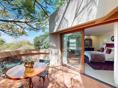 5 Bedroom House For Sale in Sandton - img