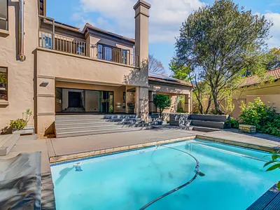 3 Bedroom House For Sale in Sandton - udUE.webp