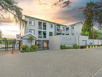 2 Bedroom Apartment For Sale in Randburg - 11WL.webp