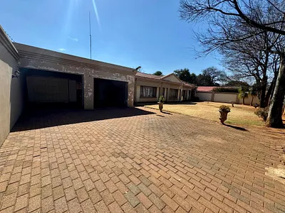 3 Bedroom House For Sale in Springs - jtaL.webp