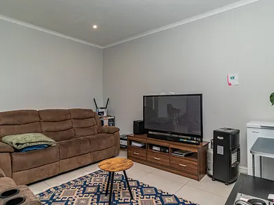 3 Bedroom Apartment For Sale in Blouberg - Memc.webp