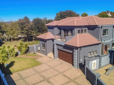 4 Bedroom House To Rent in Aspen Hills Nature Estate, Johannesburg - sI24.webp