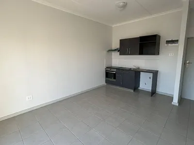 1 Bedroom Apartment For Sale in Milnerton - 1F0N.webp