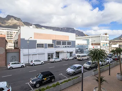 2 Bedroom Apartment For Sale in Cape Town - MqPp.webp