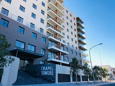2 Bedroom Apartment For Sale in Cape Town - rv6T.webp