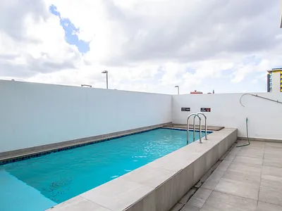 2 Bedroom Apartment For Sale in Cape Town - 85oo.webp