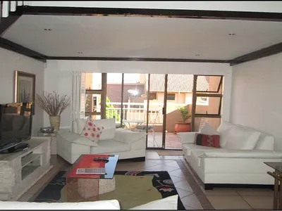 3 Bedroom Townhouse For Sale in Bedfordview - bHmz.webp