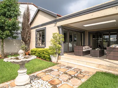 3 Bedroom House For Sale in Kempton Park - jbCR.webp