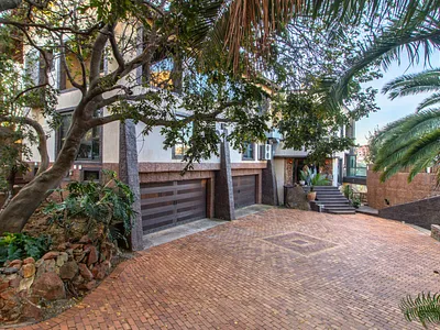 10 Bedroom House For Sale in Johannesburg - rSp2.webp
