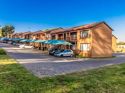 2 Bedroom Townhouse For Sale in Johannesburg - mYlb.webp