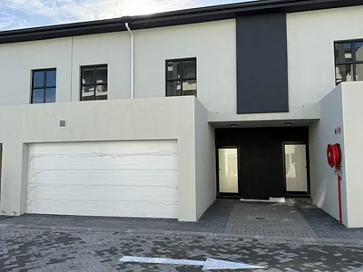 2 Bedroom Apartment For Sale in Blouberg - aApn.webp