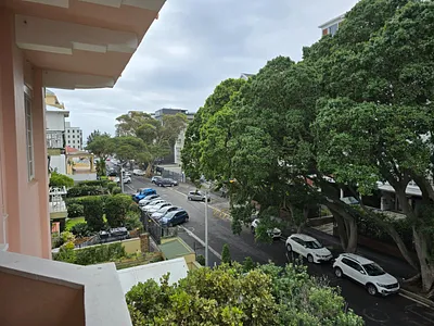 2 Bedroom Apartment To Rent in Cape Town - img