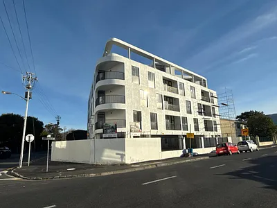 2 Bedroom Apartment For Sale in Cape Town - 69id.webp