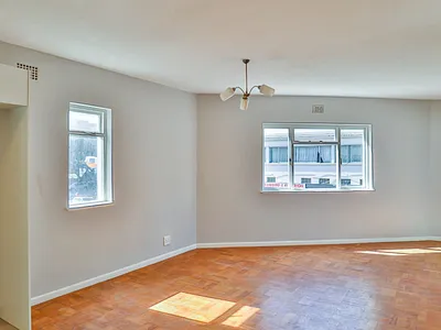 1 Bedroom Apartment To Rent in Cape Town - img