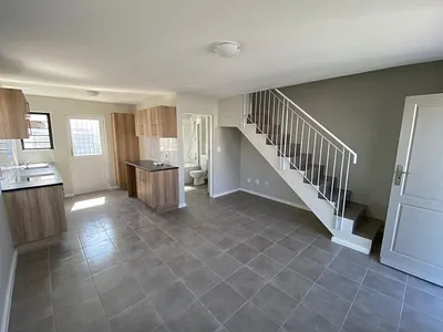 3 Bedroom House For Sale in Milnerton - ANCG.webp