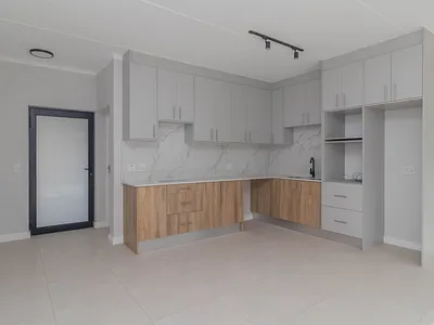 3 Bedroom Apartment To Rent in Blouberg - fyIc.webp