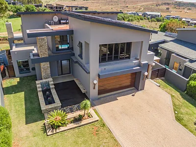 5 Bedroom House For Sale in Eye Of Africa, Eikenhof - sK0x.webp