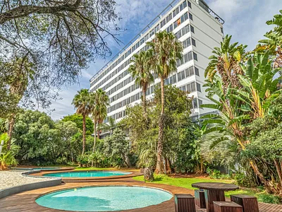 2 Bedroom Apartment For Sale in Bedfordview - tO4G.webp