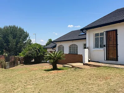 5 Bedroom House For Sale in Johannesburg - BTfW.webp