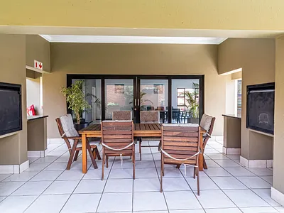 2 Bedroom Townhouse To Rent in Johannesburg - img