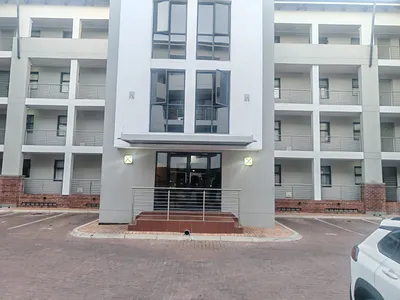 2 Bedroom Apartment For Sale in Sandton - DQm8.webp