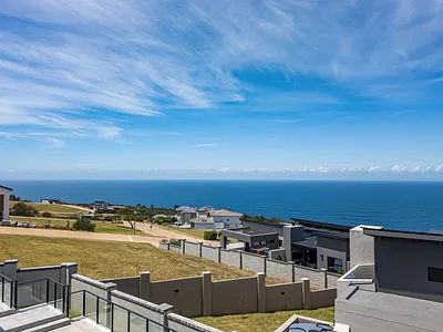 4 Bedroom House For Sale in George - 6JbX.webp
