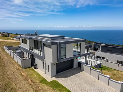 4 Bedroom House For Sale in George - GjwD.webp