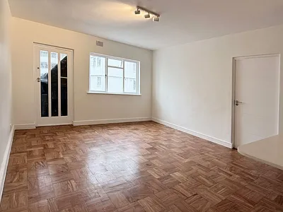 2 Bedroom Apartment To Rent in Cape Town - JKZk.webp