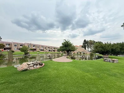 3 Bedroom Townhouse For Sale in Vereeniging - img