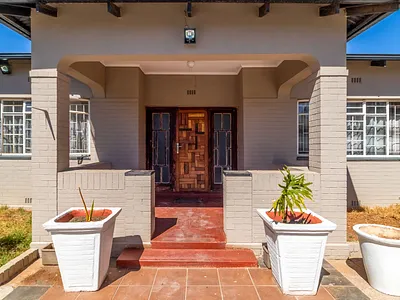 3 Bedroom House For Sale in Johannesburg - img