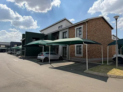 2 Bedroom Apartment For Sale in Soweto - mql4.webp