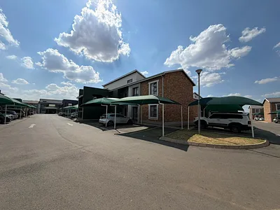 2 Bedroom Apartment For Sale in Soweto - xOSv.webp